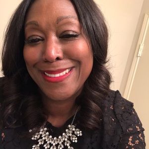 Meet your Posher, Demetria